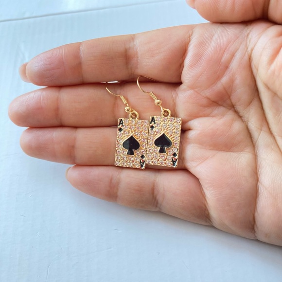 BNWT Ace of Spades Earrings - Funky Hip-Hop House Festival - Trendy and Uniqe - Picture 8 of 11